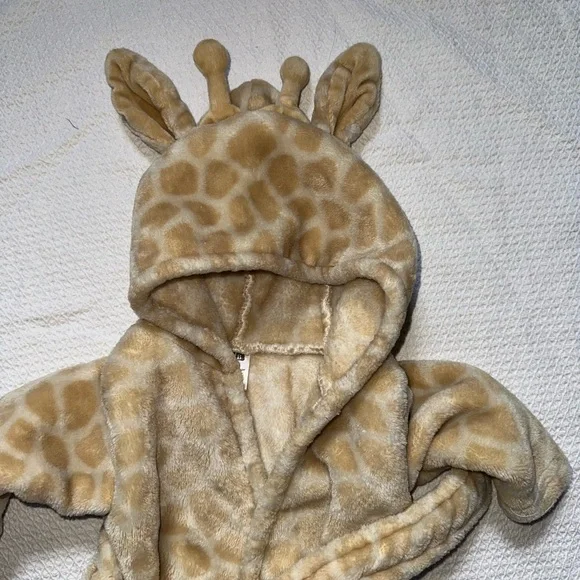 Baby Giraffe Hooded Plush Bathrobe 0–9 Months Soft Fleece Animal Robe - Picture 2 of 3